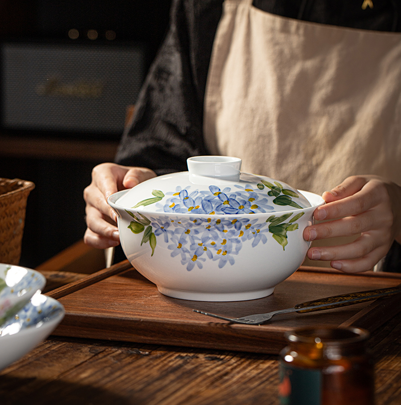 景德镇陶瓷釉下彩手绘汤碗
