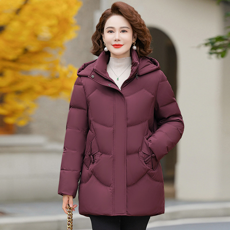中老年妈妈装羽绒服女中长款连帽冬季加厚保暖外套大码女装上衣