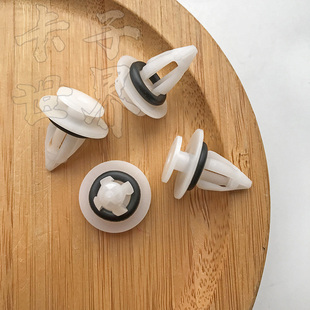 宝马2系F45F46R60R6 1X1X2X3X4X5X6X7尾箱饰板侧裙踏板后轮眉卡扣