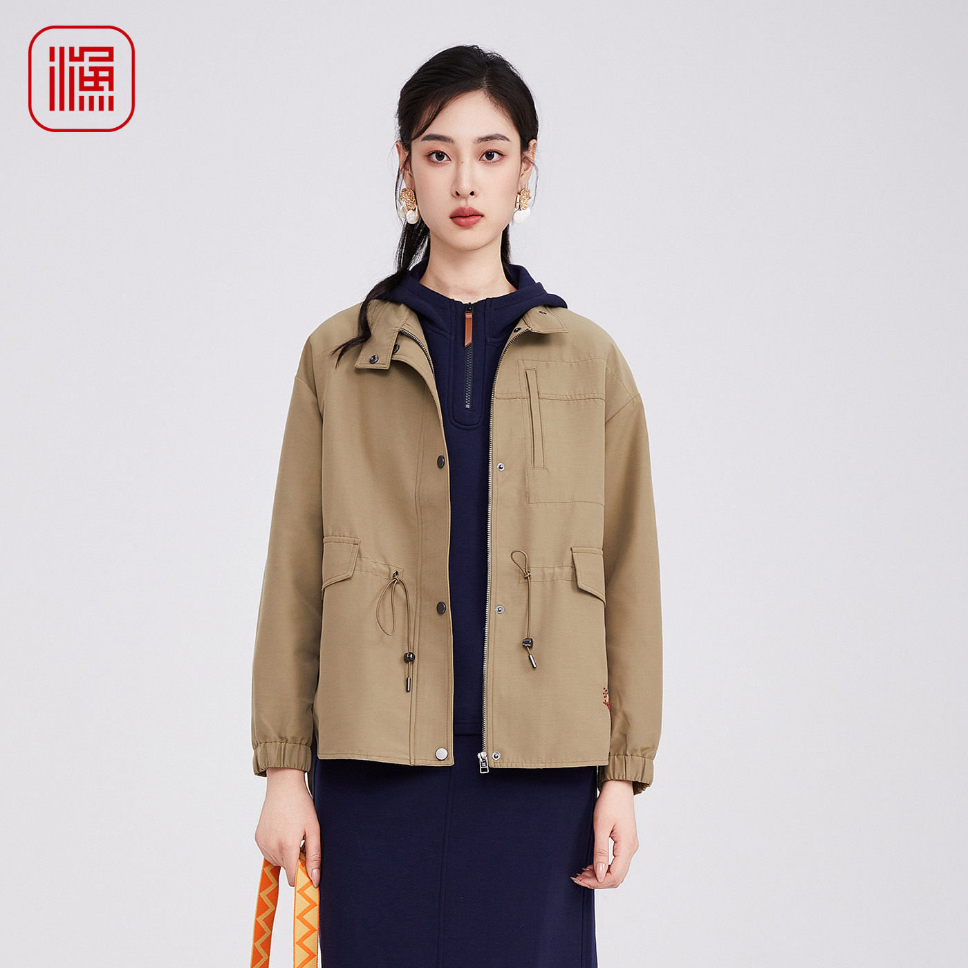 渔牌2025秋装新款立领工装刺绣外套国潮宽松短款上衣文艺休闲女装