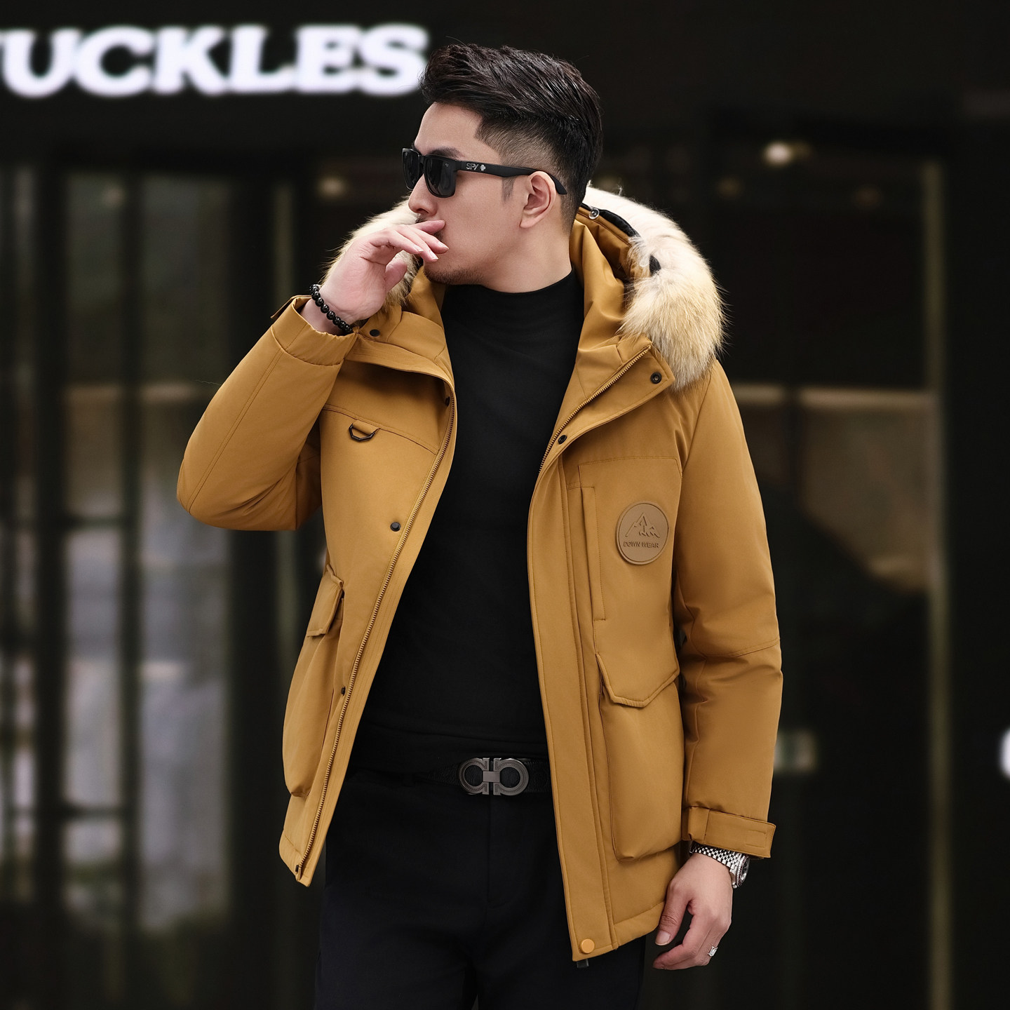 冬季高端户外御寒休闲羽绒服男厚实保暖时尚貉子毛皮连帽鸭绒外套