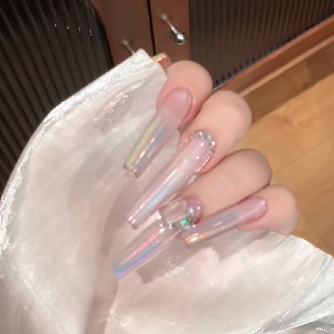猫眼美甲人鱼姬细闪穿戴甲纯手工