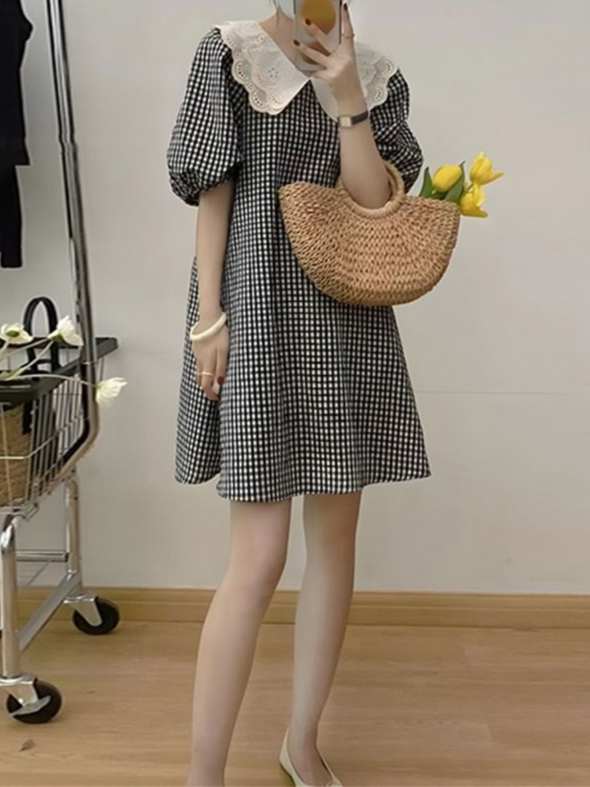 超大码女装休闲显瘦宽松a字短裙子300斤娃娃领短袖格子胖MM连衣裙