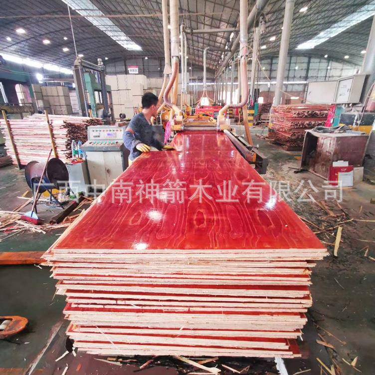 混凝土模板 生产厂家 广西建筑模板 工地施工用 不开胶不起层木板