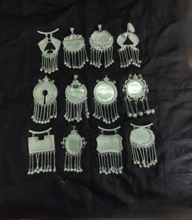 贵州民族风纯手工仿古苗藏银项链挂件吊坠空托多款镶绣长命锁流苏