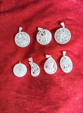 贵州民族风饰品纯手工苗银毛衣链项坠掐花丝编丝太阳鼓项链男女款