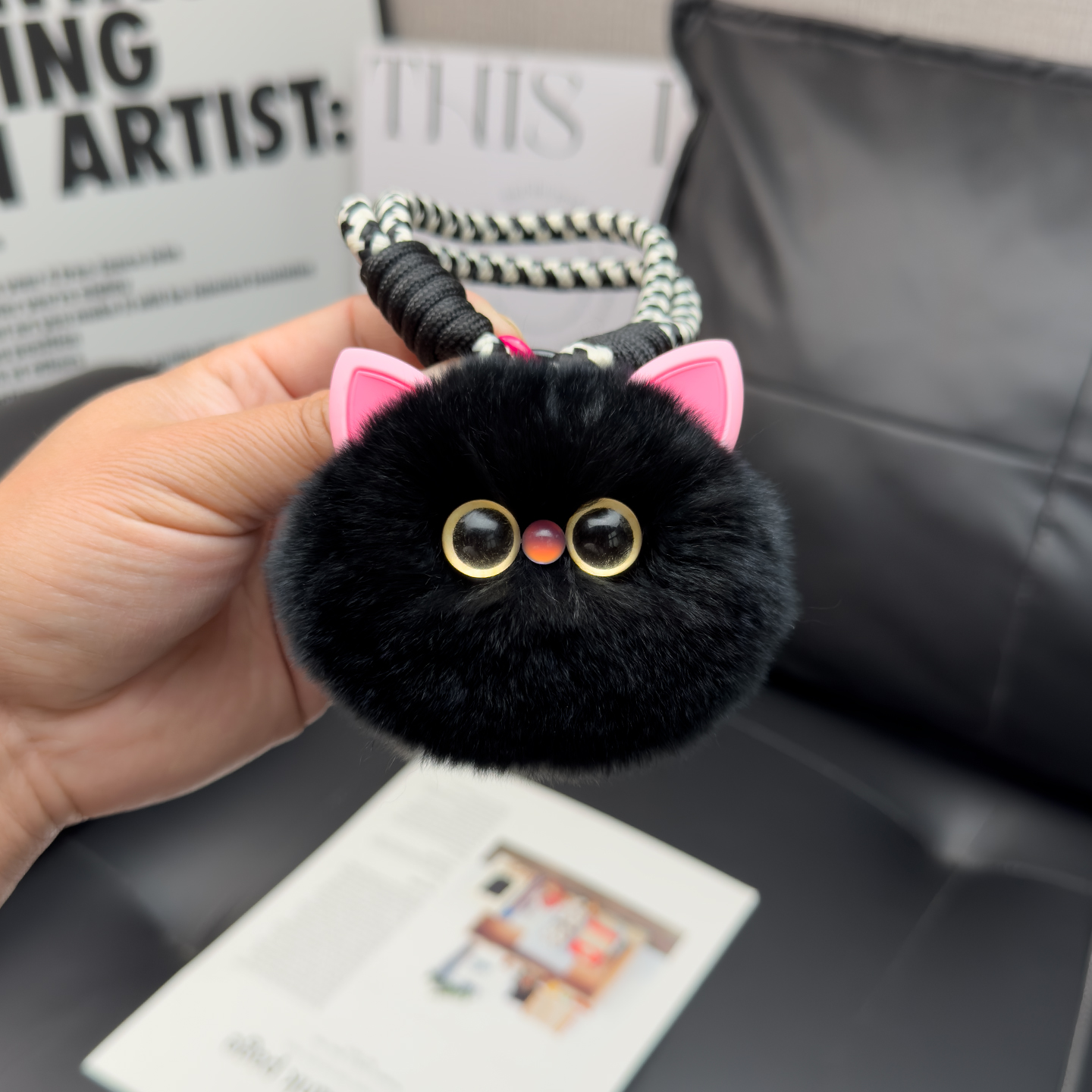 可爱獭兔毛小猫咪手绳汽车挂件