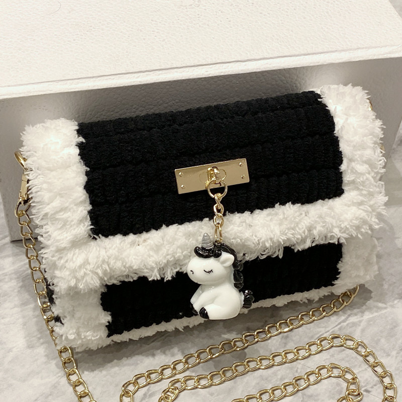 走心实用异地生日礼物diy手工自制包包送女友情人秋冬编织毛绒包