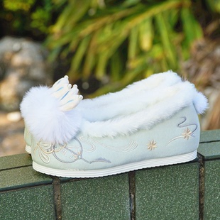 冬季古风汉服鞋子女绣花内增高明制古代装舞蹈汉元素棉鞋加绒靴子