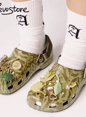 Aries x Crocs Classic Clog 男女洞洞鞋户外运动休闲凉鞋拖鞋