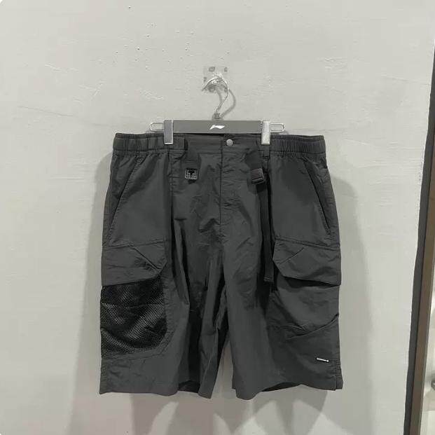 李宁正品CF溯男子速干凉爽宽松户外休闲工装多袋运动短裤AKSV227