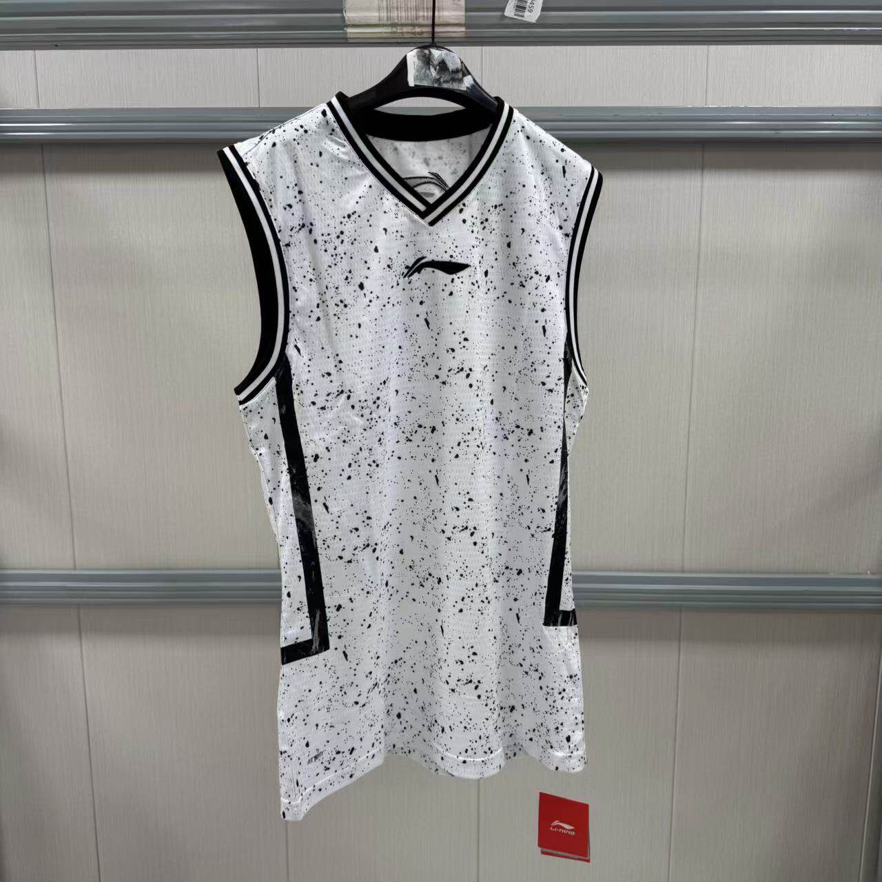 《购买前看详情B品》李宁球衣夏季男子休闲透气舒适宽松T恤AAYL19
