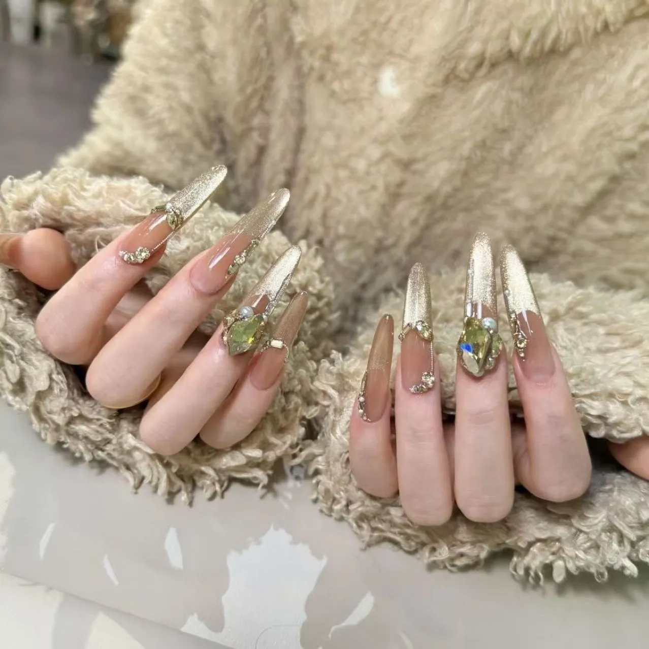 财阀独女贵气纯欲氛围感超仙气纯手工美甲穿戴甲爆闪链条钻石猫眼