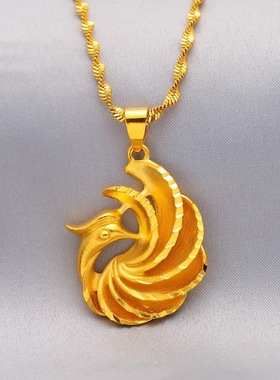 传统中式祥瑞风金色凤凰吊坠项链羽翼舒展的凤凰造型搭配古典