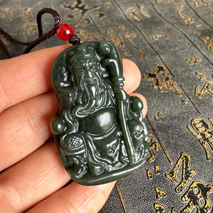 天然和田青玉大刀关公挂件坐武财神吊坠男女玉坠项链钥匙扣送证书