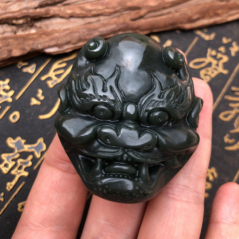 天然青玉鬼头皮带扣和田玉神兽玉扣玉石皮带扣