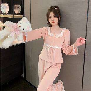 带胸垫薄绒海岛绒睡衣女秋冬季加绒保暖甜美蕾丝方领家居服珊瑚绒