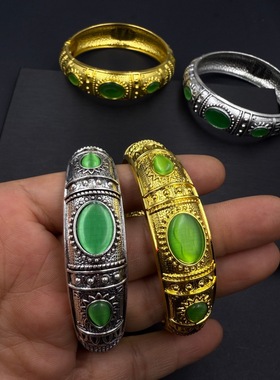 金色仿古做旧猫眼石开口大手镯