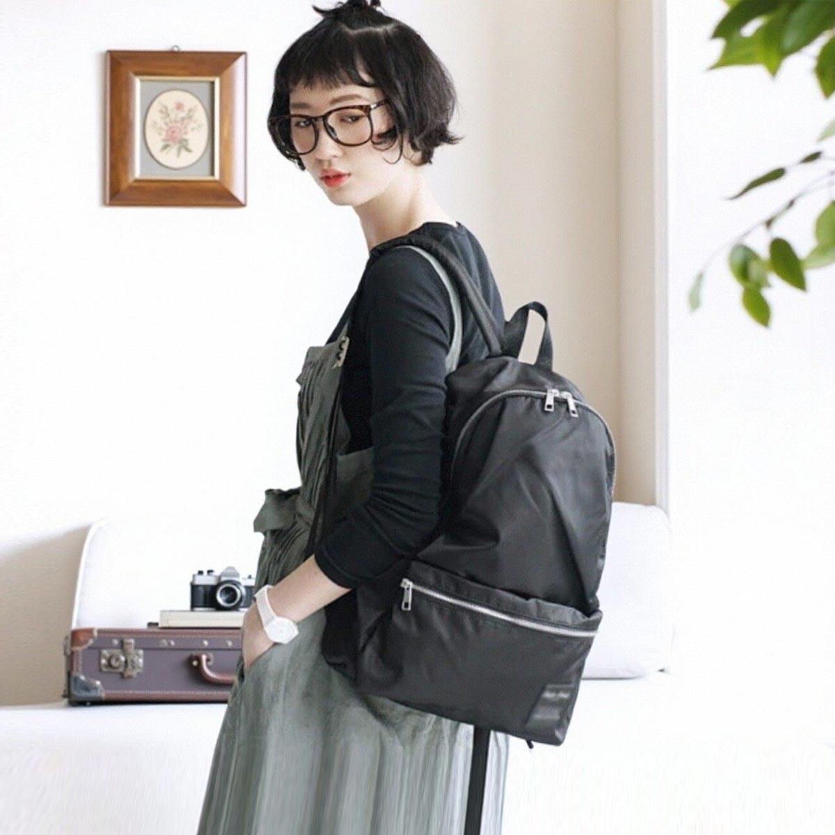 日本双肩包日系简约男女背包尼龙防水初高中大学生书包休闲旅行包