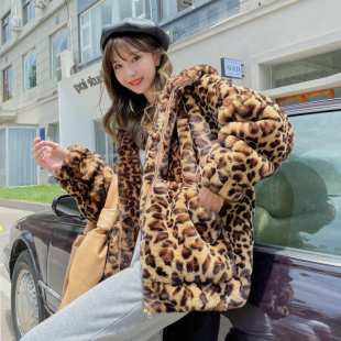 新年轻款 皮草豹纹加厚 可爱熊耳朵连帽秋冬毛毛外套加绒时尚