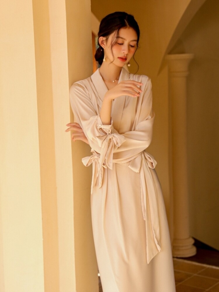 TESS WEDDING MORNING GOWN FEMALE BRIDE AUTUMN WINTER 2025 NEW LUXURY NIGHTGOWN RED PAJAMAS MORNING SHOOT DRESS