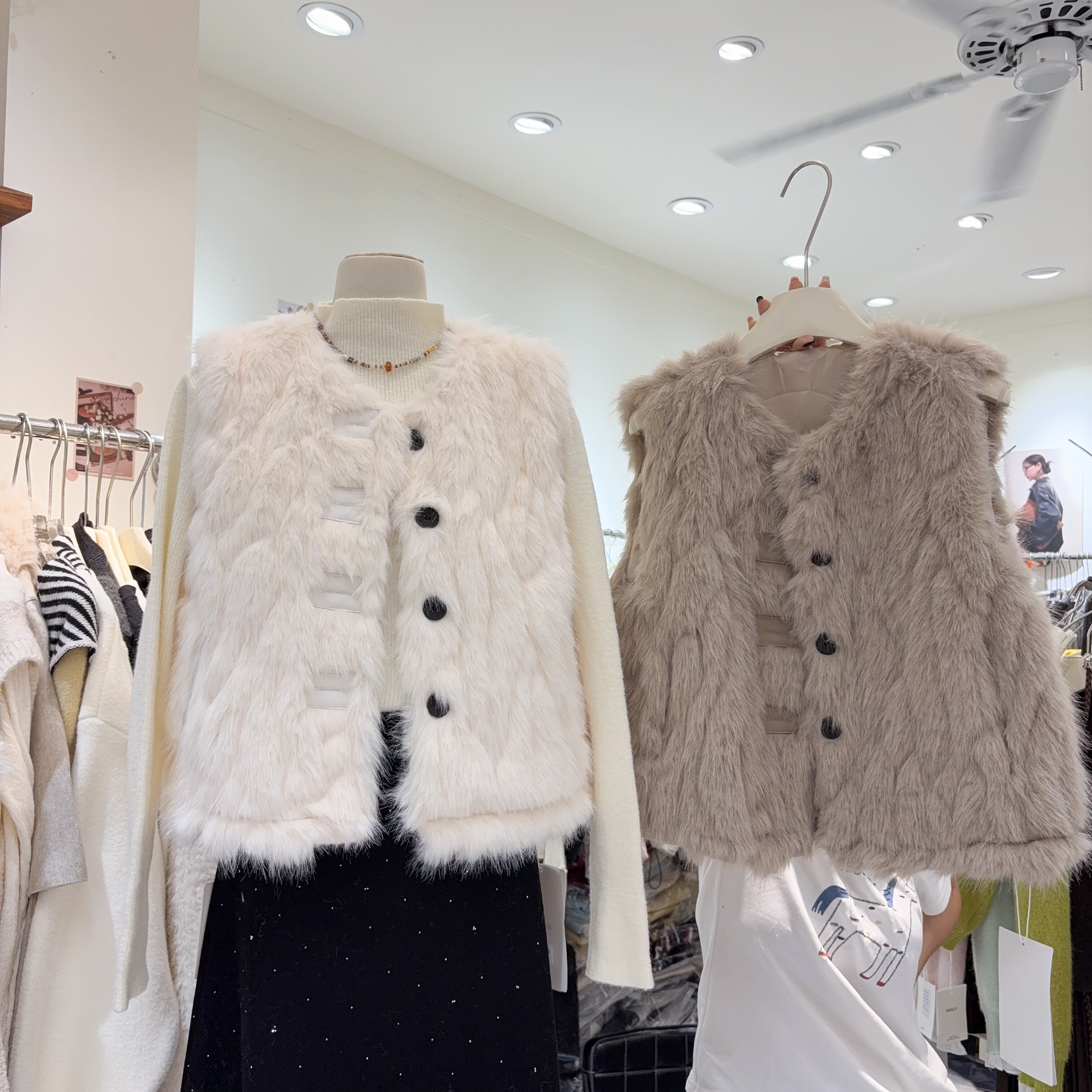 韩系复古气质仿皮草外套女无袖马甲女宽松显瘦坎肩保暖背心外套