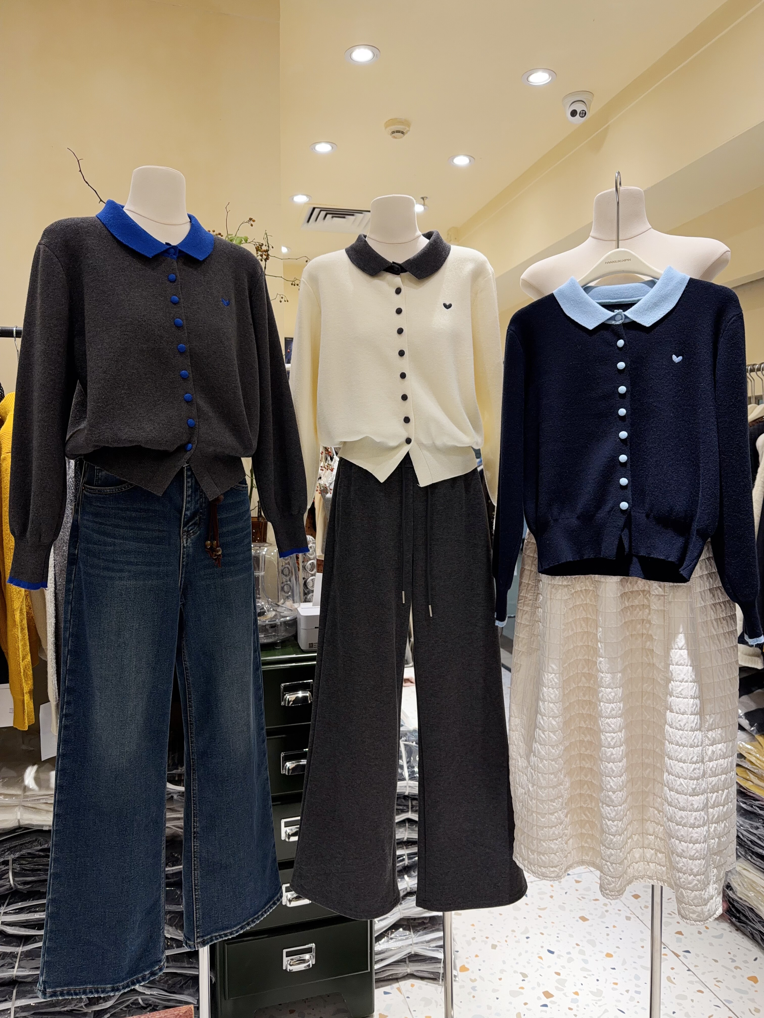 韩国东大门 polo领撞色针织衫女长袖宽松显瘦上衣柔软舒适毛衣女