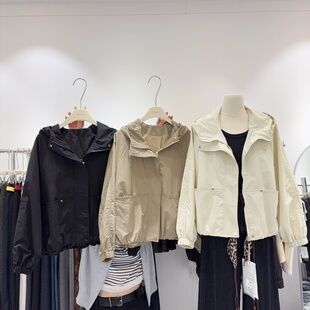 风小个子 冲锋衣外套女百搭上衣工装 自留推荐 高级感休闲连帽短装