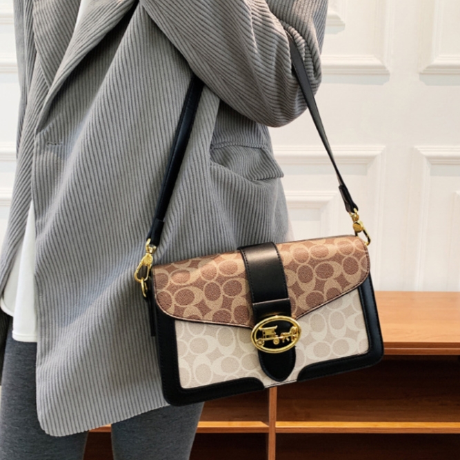 法式真皮小方包高级感时尚腋下包多隔层全皮网红洋气百搭单肩斜挎