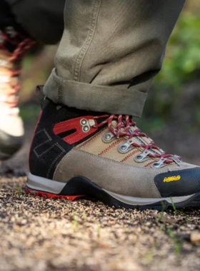 Asolo阿索罗登山鞋Fugitive户外GTX防水透气耐磨专业徒步战靴男