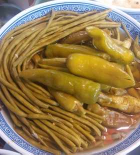 沙市绿化村泡豆角泡豇豆湖北特产 泡菜酸豇豆角+泡胡椒 泡辣椒