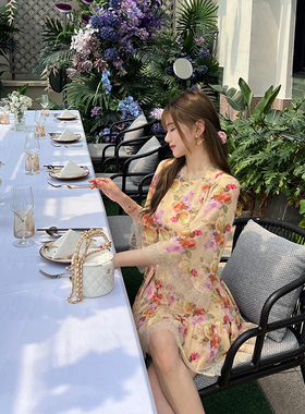 宁芙心心 油画少女 蛋黄蕾丝边仙气法式茶歇雪纺大摆连衣裙