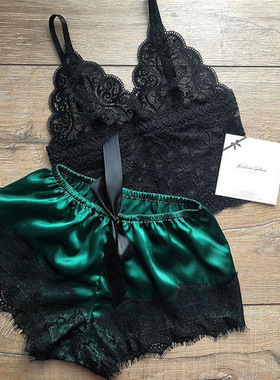 Sexy lace pajamas Black Lace suspender top黑色蕾丝上衣超短裤