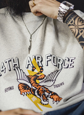 马登工装美式印花灰色圆领卫衣横须贺宽松落肩套头长袖T恤男款春