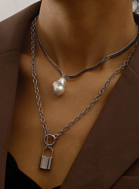 欧美跨境饰品异形珍珠挂锁吊坠项