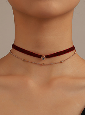 可爱小草莓红色绒布项链复古宫廷风气质双层颈链 新款脖子配饰