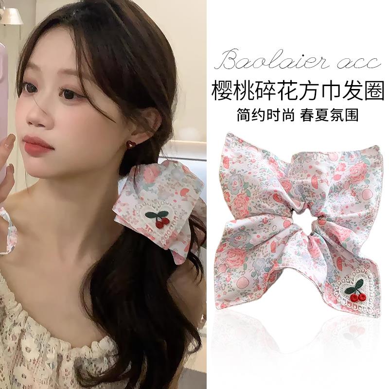 布甜美樱桃碎花方巾大肠发圈