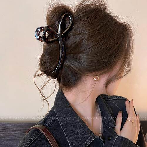 高级感气质抓夹新款发夹女后脑勺鲨鱼夹发量多大号夹子盘发头饰春