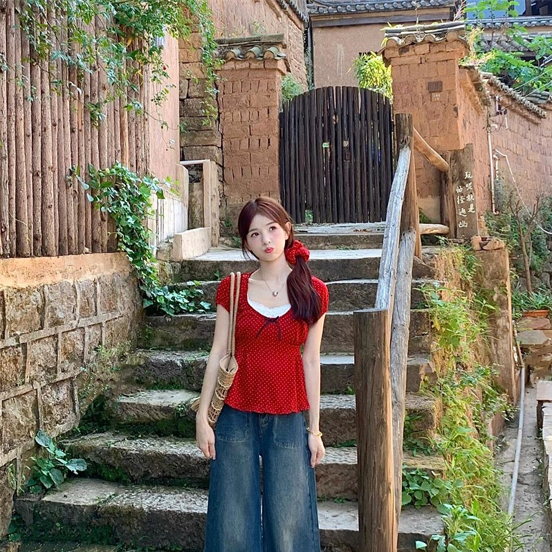 实拍～大码红色波点上衣女夏短袖波浪边套头短款衬衫雪纺衫
