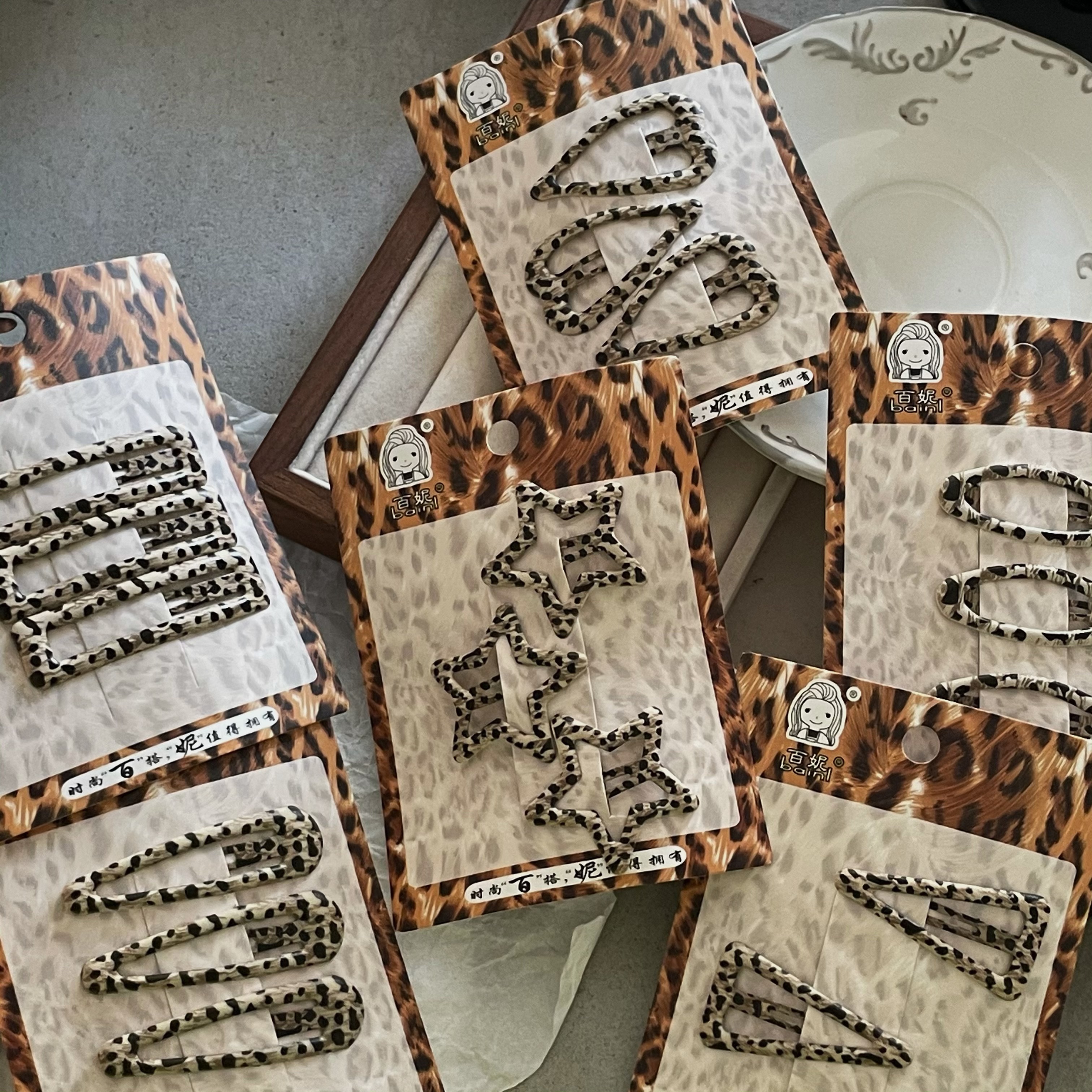 bb夹几何甜美豹纹边夹