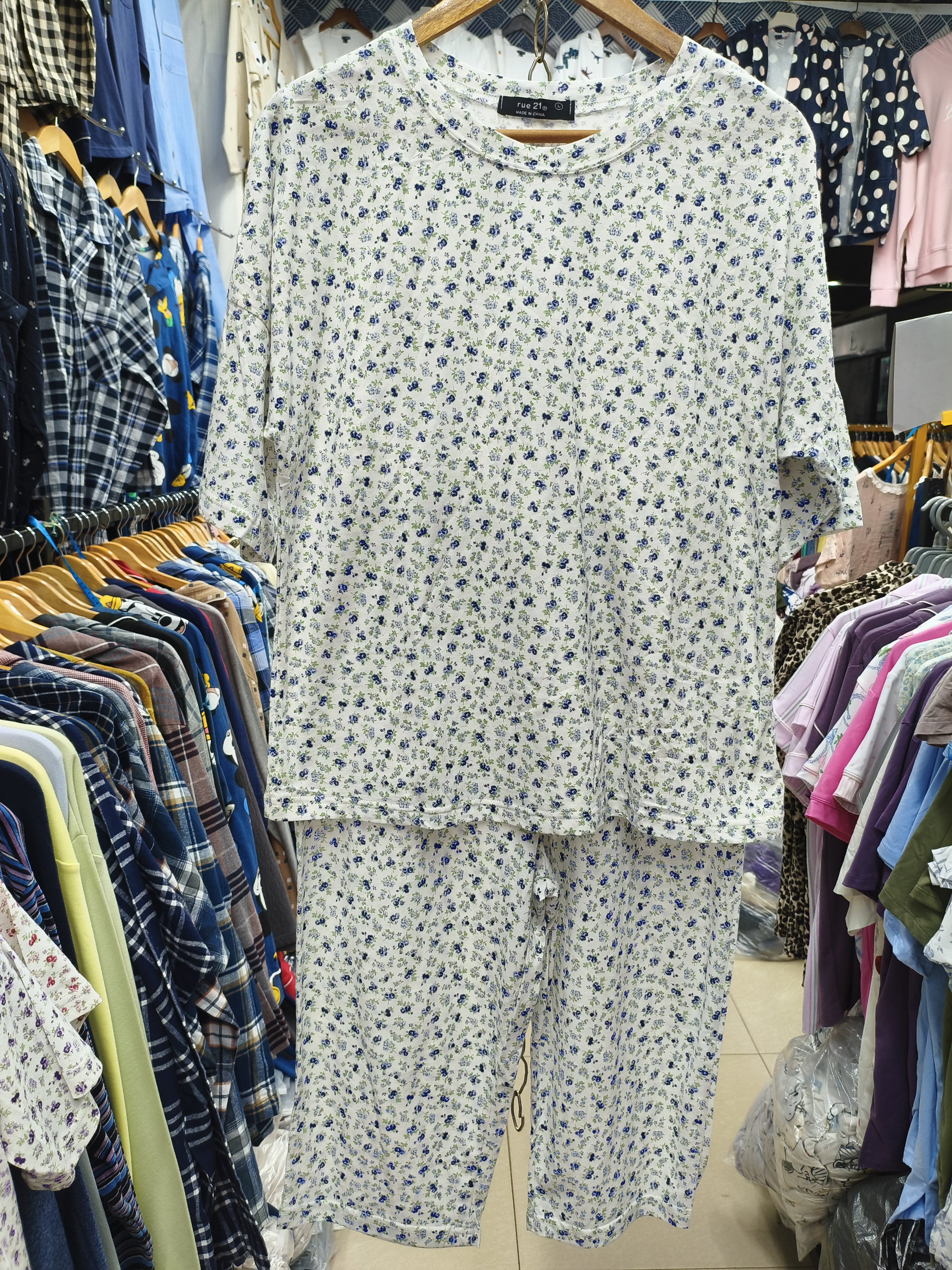 日单小碎花针织全棉汗布吸汗舒适夏季中袖六分裤家居服睡眠套装色