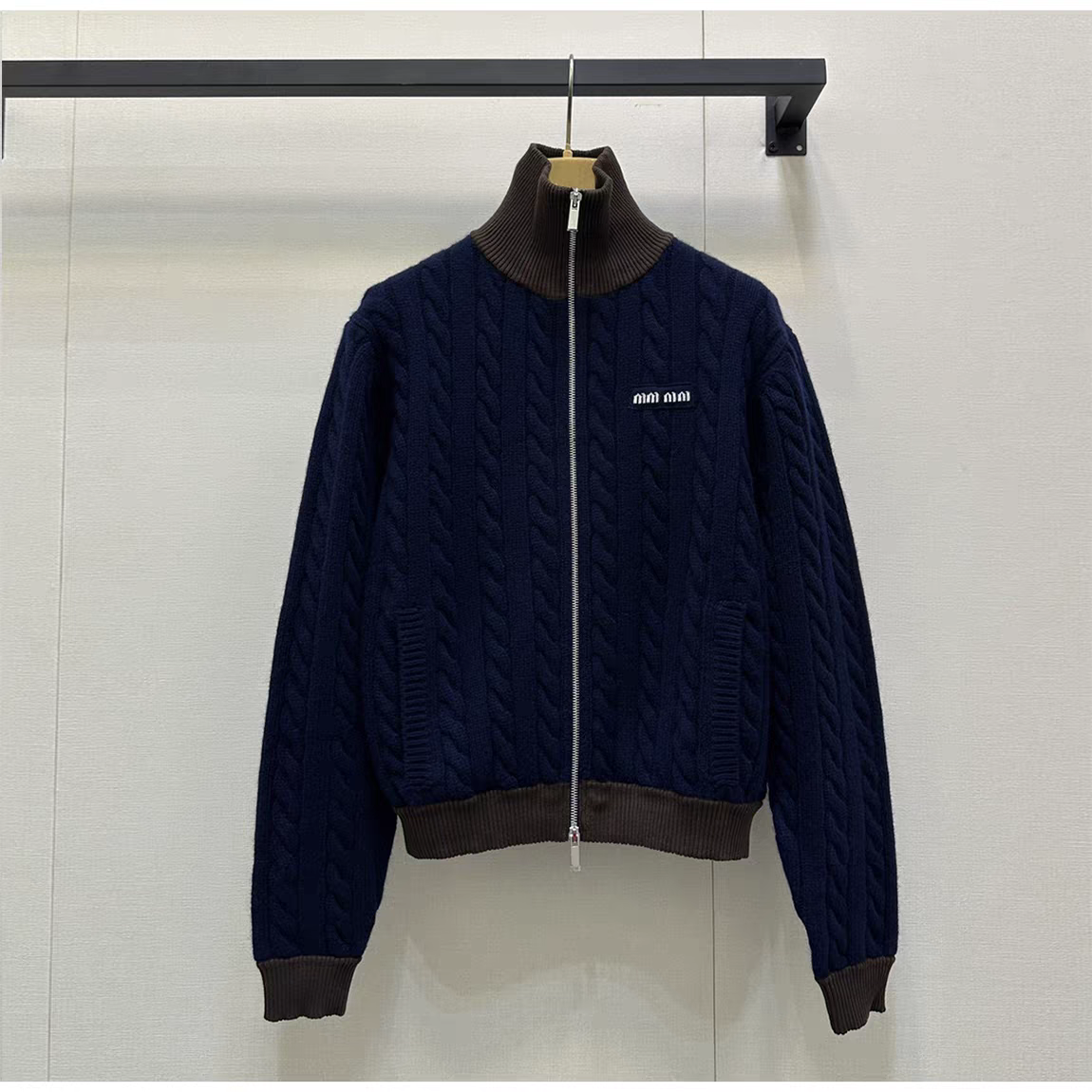 女短款miu风撞色针织衫叠穿开衫