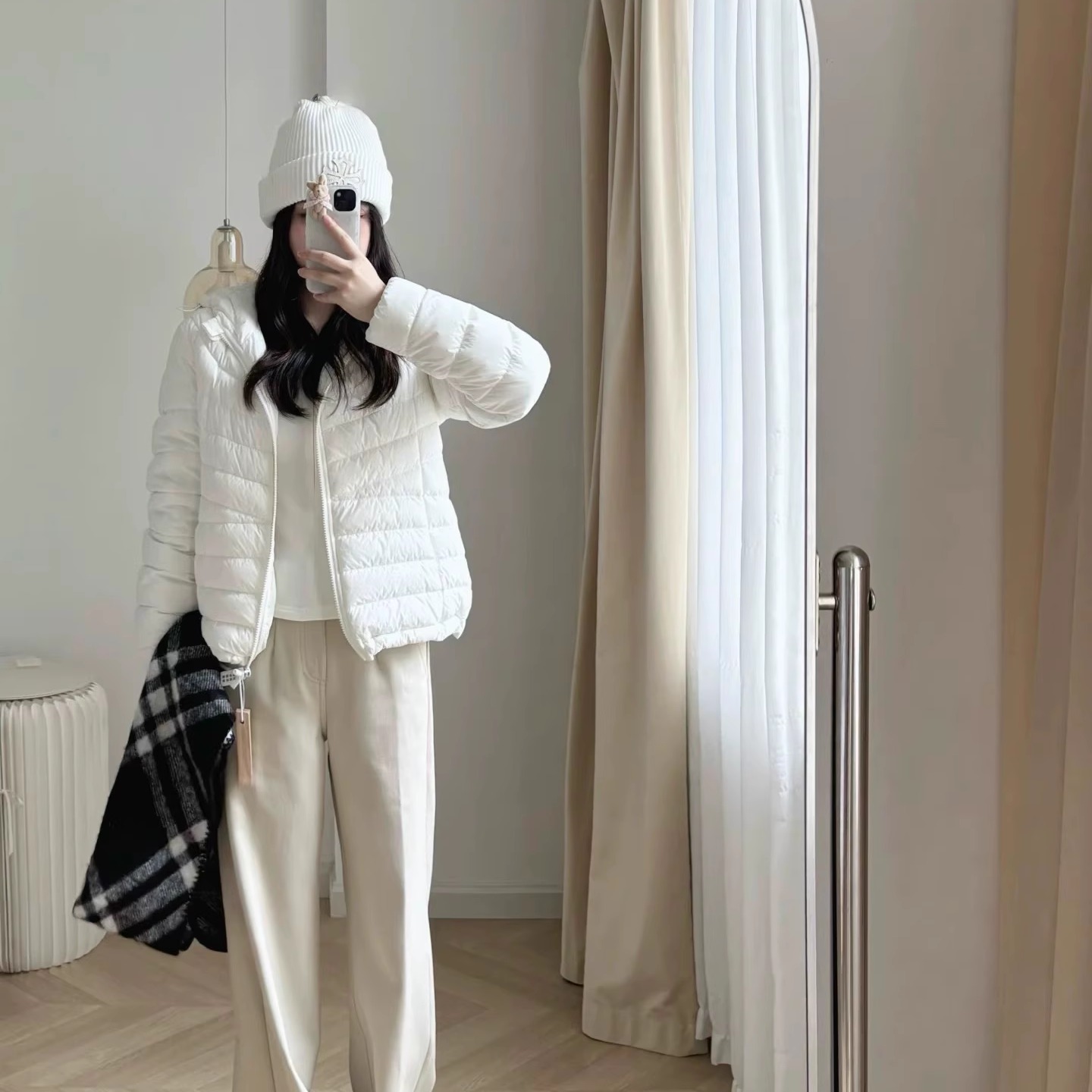 90白鸭绒连帽羽绒服2025冬新款