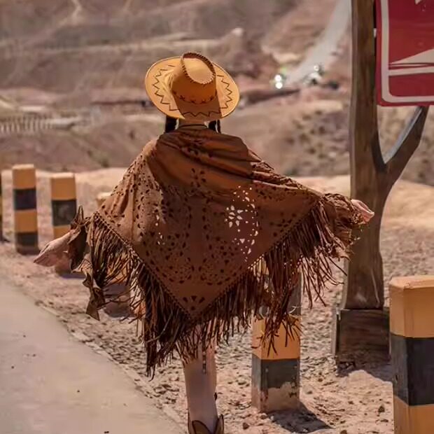 重工复古西部牛仔风斗篷外套民族风百搭镂空流苏披肩围巾外披外搭