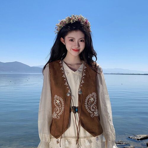 波西米亚复古刺绣马甲背心