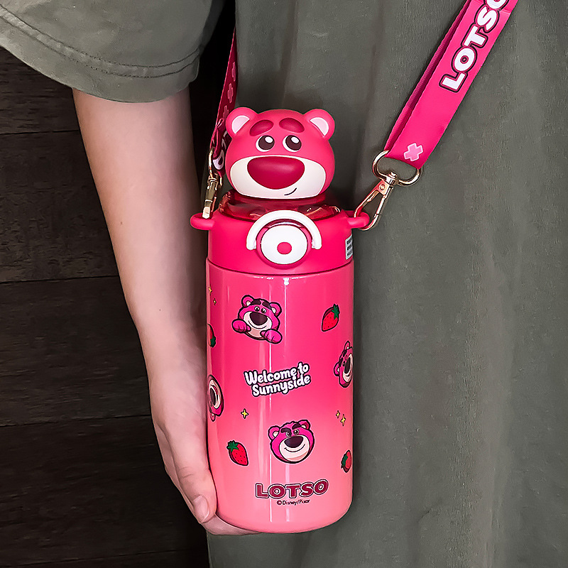 迪士尼草莓熊保温杯儿童上学专用水杯2024新款女生高颜值吸管杯子