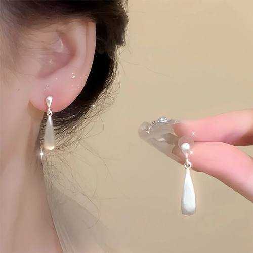 银色磨砂水滴耳环轻奢设计感