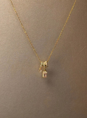 金色粉钻方糖跑环项链