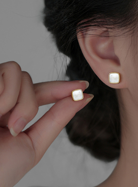 925银针方形贝壳耳钉轻奢时尚小众设计感耳环新款2024高级感耳饰
