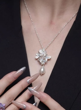 新中式花簇珍珠吊坠蓝紫色轻奢设计感繁花吊坠日常百搭气质颈链